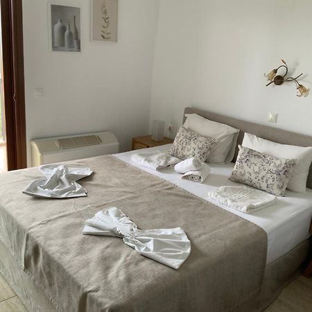Hotel Bara Néosz Marmarász Kültér fotó